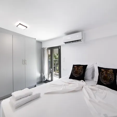 Sky View Maisonette - Shared Pool Access Apartmán Nikiana