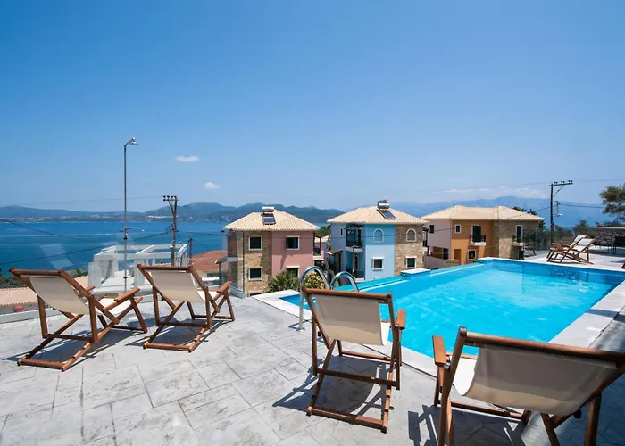 Sky View Maisonette - Shared Pool Access * Nikiana